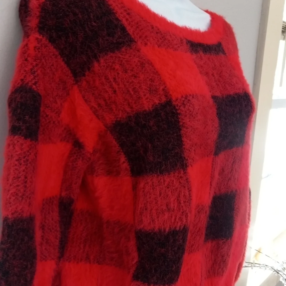 Express Red Black Buffalo Plaid Sweater Slouchy  Size M